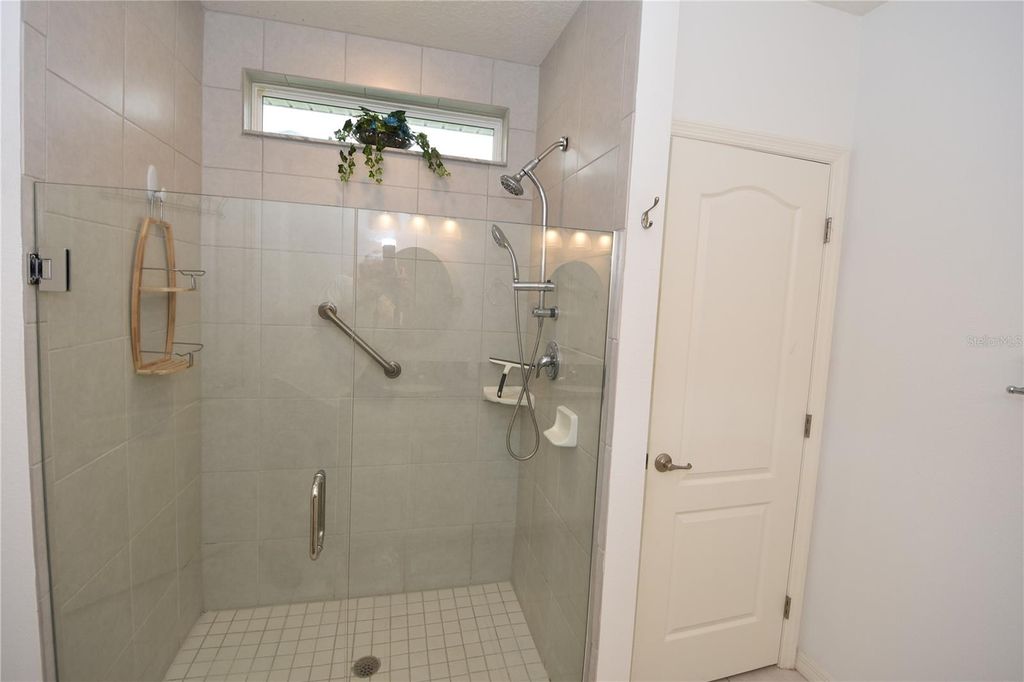 Image 25 of property listing at 22 RYBAR LANE, Palm Coast, FL 32164