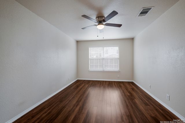 8848 STAGHORN ML, Converse, TX 78109