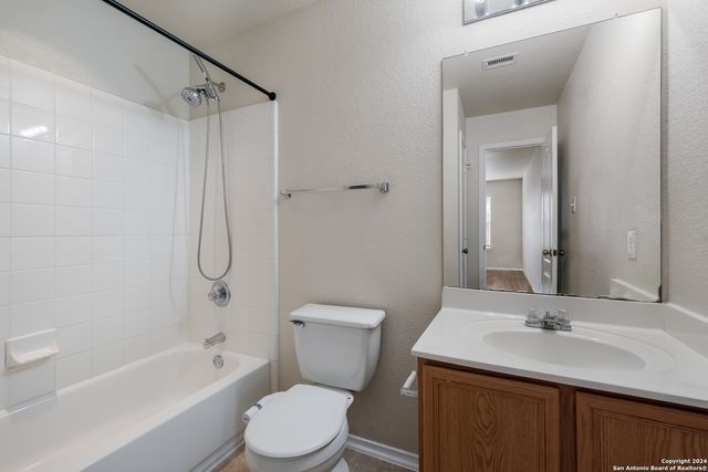 8848 STAGHORN ML, Converse, TX 78109