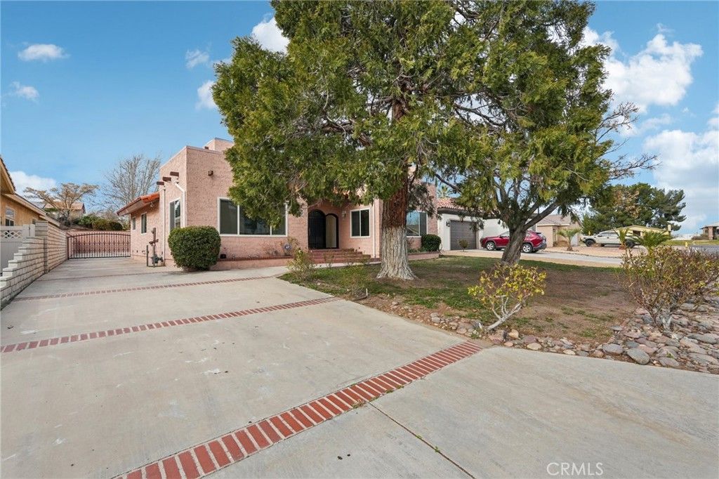 14000 Spring Valley Parkway, Victorville, CA 92395