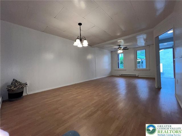 31 North Poplar Street, Allentown City, PA 18102