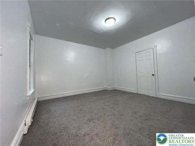31 North Poplar Street, Allentown City, PA 18102