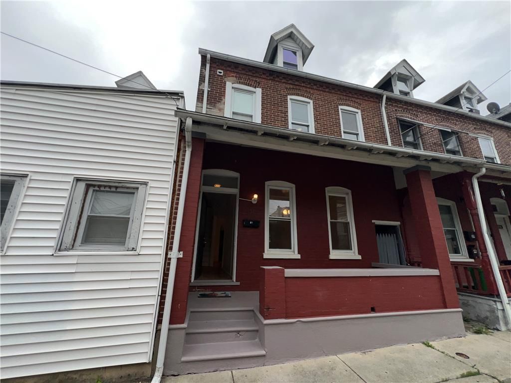 31 North Poplar Street, Allentown City, PA 18102