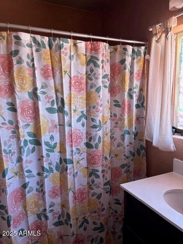 812 N CENTER Avenue, Casa Grande, AZ 85122