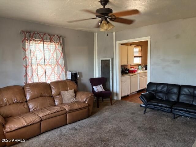 812 N CENTER Avenue, Casa Grande, AZ 85122