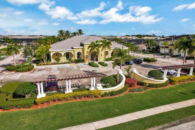 6145 NW Helmsdale Way, Port St. Lucie, Port St Lucie, FL 34983