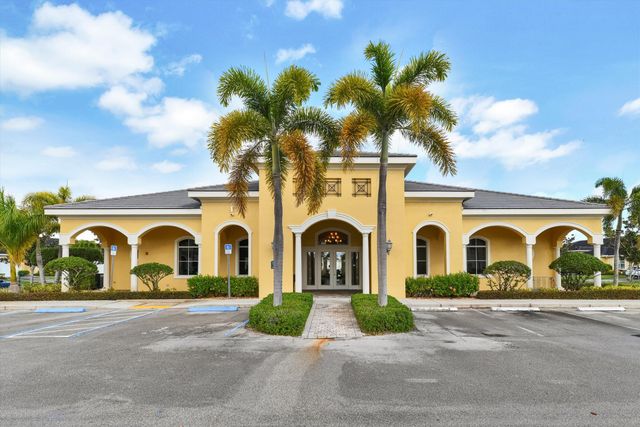 6145 NW Helmsdale Way, Port St. Lucie, Port St Lucie, FL 34983