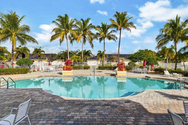 6145 NW Helmsdale Way, Port St. Lucie, Port St Lucie, FL 34983