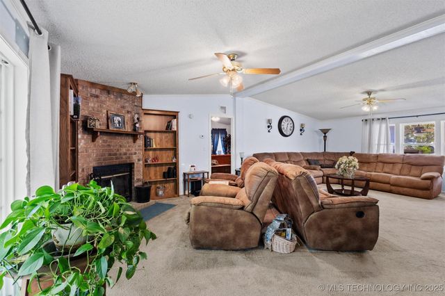 7769 Tribal Lane, Kingston, OK 73439