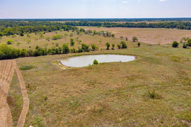 1395 Channing Lane, Wills Point, TX 75169