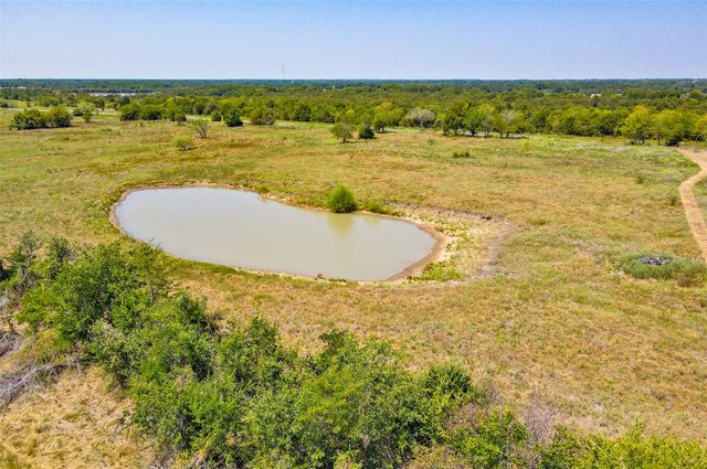 1395 Channing Lane, Wills Point, TX 75169