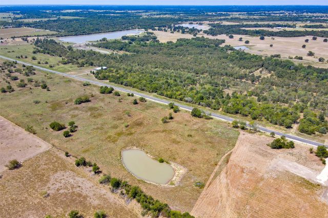 1395 Channing Lane, Wills Point, TX 75169