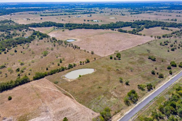 1395 Channing Lane, Wills Point, TX 75169