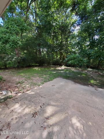 134 James Drive, Gulfport, MS 39503