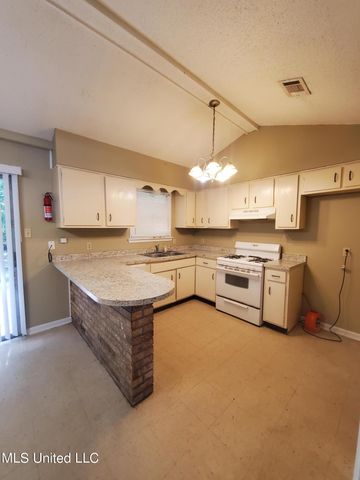 134 James Drive, Gulfport, MS 39503