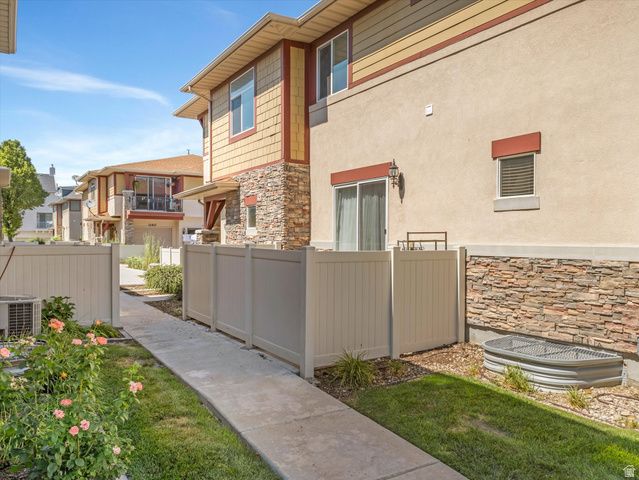11429 S OAKMOND RD, South Jordan, UT 84009