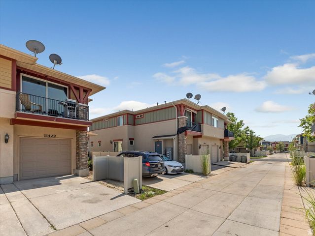 11429 S OAKMOND RD, South Jordan, UT 84009