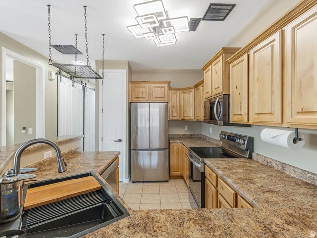 11429 S OAKMOND RD, South Jordan, UT 84009
