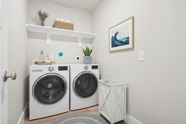 1013 St Croix Dr, Rockport, TX 78382