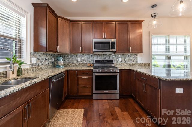 17 Asher Lane, Arden, NC 28704