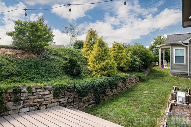 17 Asher Lane, Arden, NC 28704