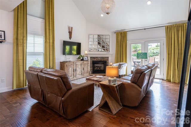 17 Asher Lane, Arden, NC 28704