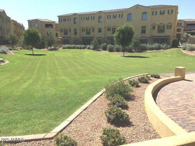 7113 W LINDA Lane, Chandler, AZ 85226