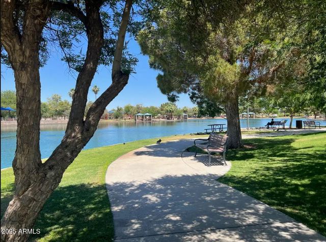 7113 W LINDA Lane, Chandler, AZ 85226