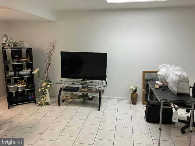 1513 ROOSEVELT DR, Sharon Hill, PA 19079