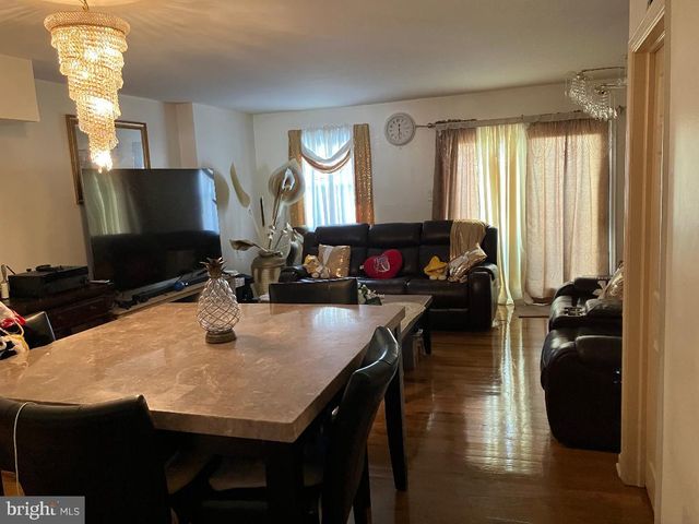 1513 ROOSEVELT DR, Sharon Hill, PA 19079