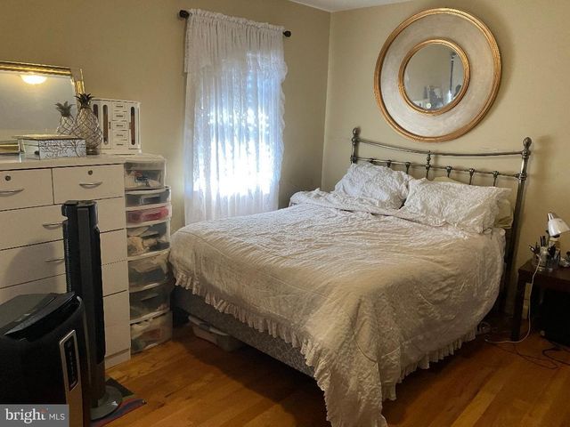 1513 ROOSEVELT DR, Sharon Hill, PA 19079
