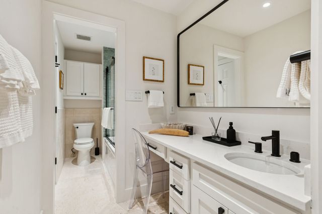 98 W Shore Place, Richardson, TX 75080