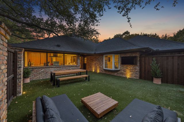 98 W Shore Place, Richardson, TX 75080