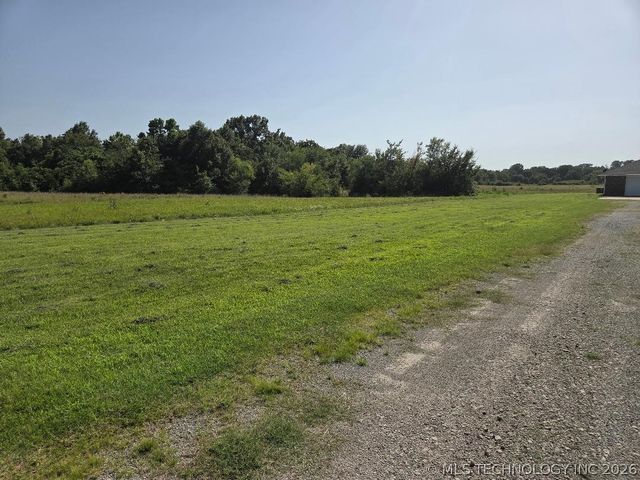 114956 S 4120 Road, Eufaula, OK 74432