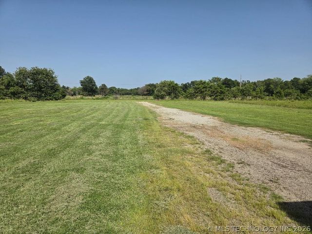 114956 S 4120 Road, Eufaula, OK 74432