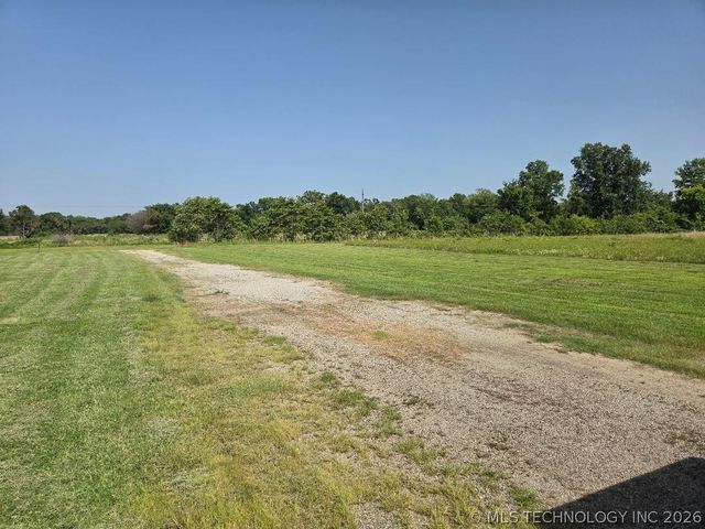 114956 S 4120 Road, Eufaula, OK 74432