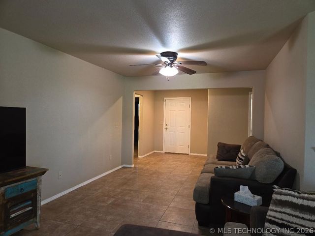 114956 S 4120 Road, Eufaula, OK 74432