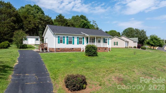952 Eastern Ridge Drive, Newton, NC 28658