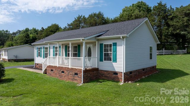 952 Eastern Ridge Drive, Newton, NC 28658