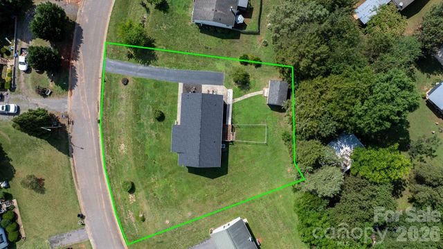 952 Eastern Ridge Drive, Newton, NC 28658