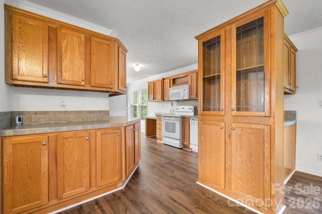 952 Eastern Ridge Drive, Newton, NC 28658