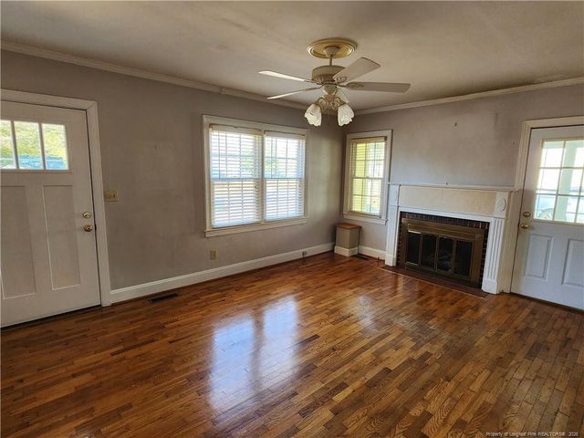 930 Chester Circle, Fayetteville, NC 28303