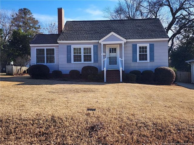 930 Chester Circle, Fayetteville, NC 28303