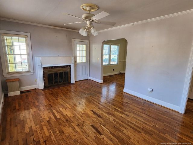 930 Chester Circle, Fayetteville, NC 28303