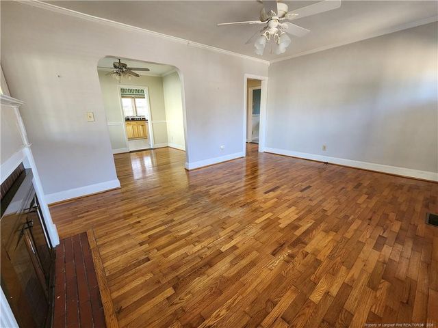 930 Chester Circle, Fayetteville, NC 28303