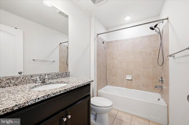 21 EAGLE LN, Malvern, PA 19355