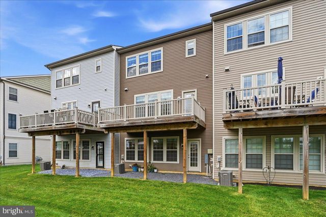 21 EAGLE LN, Malvern, PA 19355