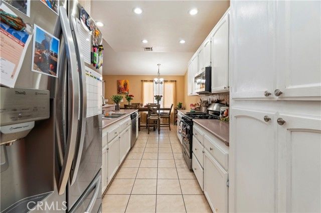 10312 Primrose, Hesperia, CA 92345