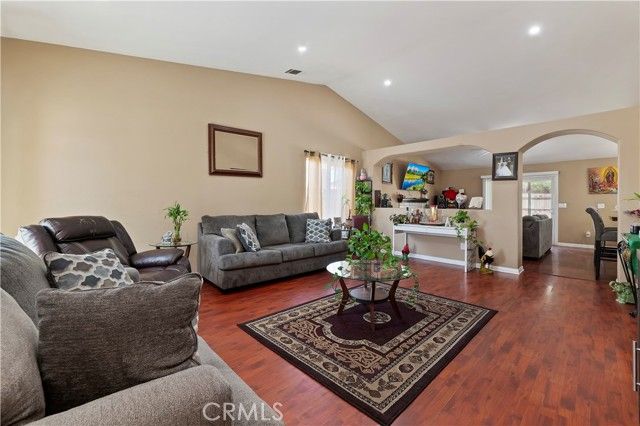 10312 Primrose, Hesperia, CA 92345