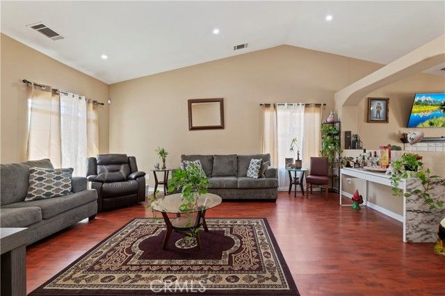 10312 Primrose, Hesperia, CA 92345